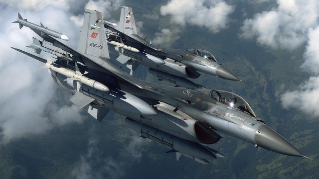 Türk jetleri IŞİD’i vuruyor