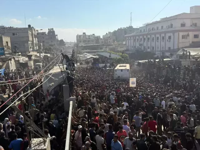 İsrail'in serbest bıraktığı Filistinli esirler Gazze'de